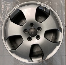 Original Audi-Felgen silber