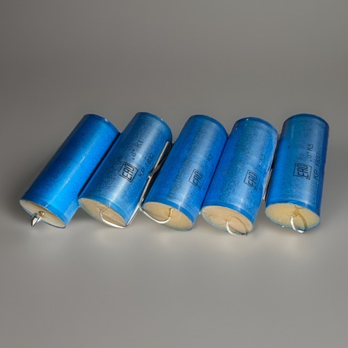 Kp1832 1uf 1500v - 5x,
