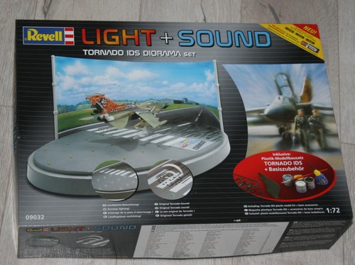 Revell 09032 tornado ids - tornado,