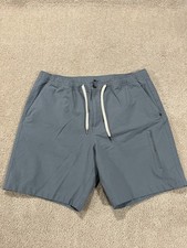 Vuori Shorts Mens Extra Large
