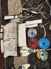 Nintendo Wii RVL-001 with 24