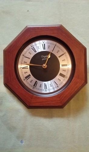 Trophy quartz wanduhr - trophy,