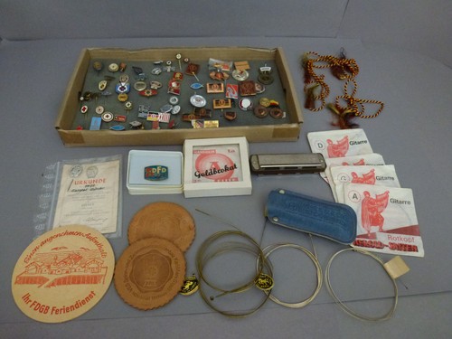 Sammlung ddr abzeichen - abzeichen, und