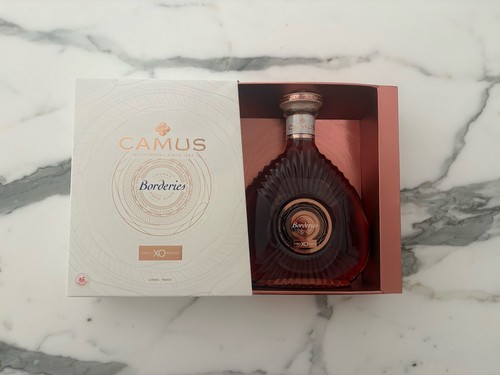 Camus borderies family - xo,
