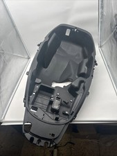 PIAGGIO VESPA MP3 Helmfach Sitzablage 1B007882 E5302