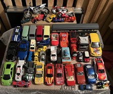 Spielzeugautos Modelle - Zur