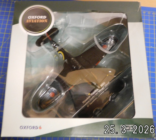 Oxford ac105 raf - 1/72,