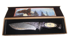 DEKORATIVES JAGDMESSER MIT ADLER MOTIV-IM  HOLZKISTE-28 cm