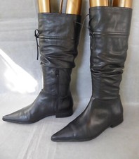TRIFOLI spitze flache Stiefel