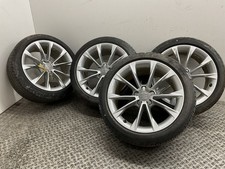 Kompletträder 8T0601025CA