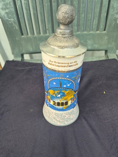 Porzellanbierkrug mit