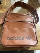 Adidas Vintage Style Sir Bag Schultertasche Braun Kleeblatt Logo