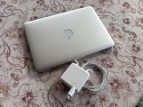 Apple macbook pro - apple,