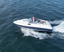 Bayliner 2352 mit V8 Mercruiser & Trailer
