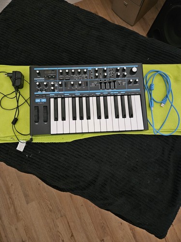 Novation bass station - novation, 2