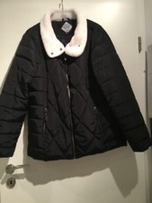 Winterjacke Damen Schwarz Steppjacke Gebraucht Reisverschlus Plüsch Kragen