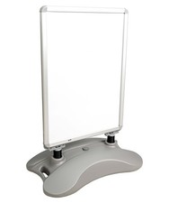 Kundenstopper Wassertank