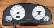 Tacho / Kombiinstrument Audi
