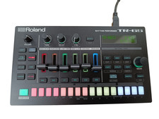 Roland rhythm performer - tr-6s,