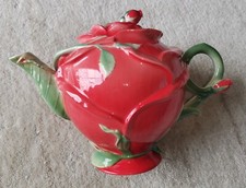 Kanne mit Rosen von Jameson &