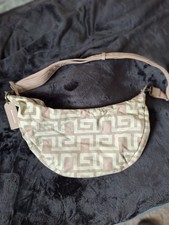 Emily & Noah Damen Halfmoonbag