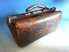 Antik Doktortasche Arzttasche Arztkoffer Tasche alt um 1920 braun (F025-1521)