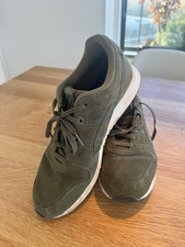 Asics * Onitsuka Tiger * Oliv * EU 44 * getragen * sehr cool