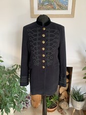 Zara schwarze Samt Military