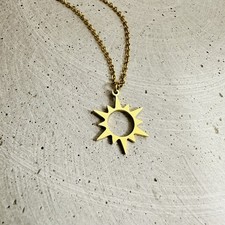 Halskette Sonne gold Edelstahl 45 cm Anhänger Damen Schmuck Symbol elegant