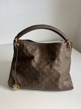 Louis Vuitton Artsy MM M