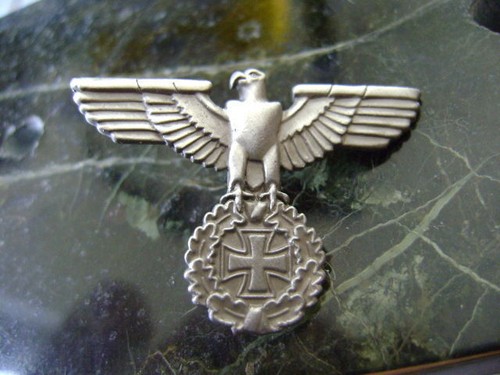 Adler emblem mit abzeichen - mit, ek-abzeichen