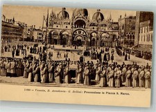 38186903 - Venezia Prozession