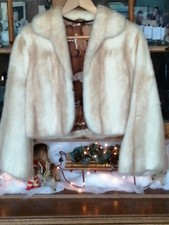 Wunderschöne Nerzjacke Bolero