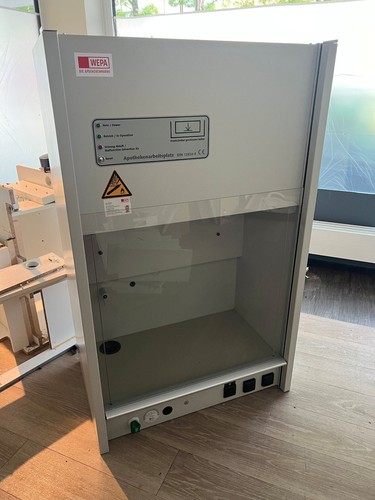 Acesos laborabzug - /,