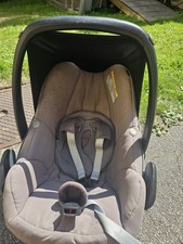 Babyschale Maxi cosi und babywippe 