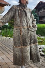 Breitschwanzpersianer. Kürschner individuelle Handarbeit. Wendemantel.