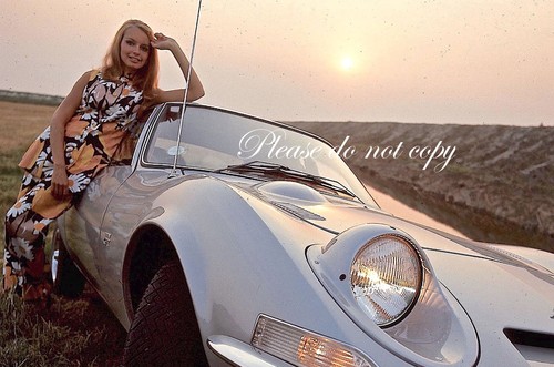 Opel mit miss belgien - miss,