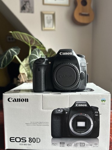 Canon eos 80d nur body - –, –