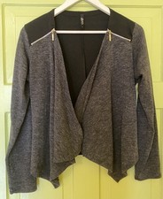 Cardigan Strickjacke Gr 38/40 Grau italienische Mode Damenjacke Forever & Me