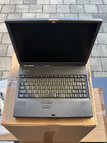 Toshiba t8000 pat80ae 4b63 - t8000, pat80ae-4b63-gr