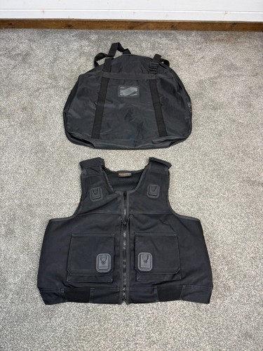 Cooneen body armour - body,