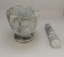 Mörser und Stössel aus Marmor Gewürzmörser gebraucht