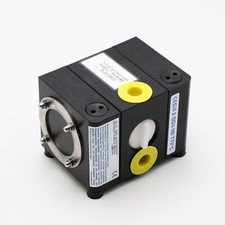 Almatec CXM10FTZ Druckluft-Membranpumpe