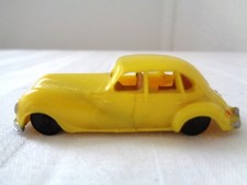 DDR-Modellauto M 1:87, Herr, Oldtimer Modell, gelber EMW 340