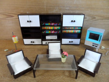 DDR Puppenstube Puppenstubenmöbel Wohnzimmer Stube Fernseher Lampe Clubtisch