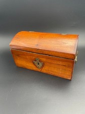 ANTIKE SCHMUCKSCHATULLE