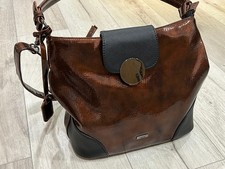 Rieker Damen Umhängetasche Crossbag Schultertasche kastanienbraun-schwarz