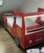Kinder Feuerwehrbett / Kinderbett / Holzbett mit Lattenrost