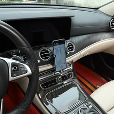 Armaturenbrett KFZ-halterung