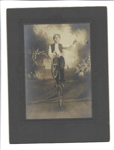 Xx3029 fahrrad junge frau - xx3029/,